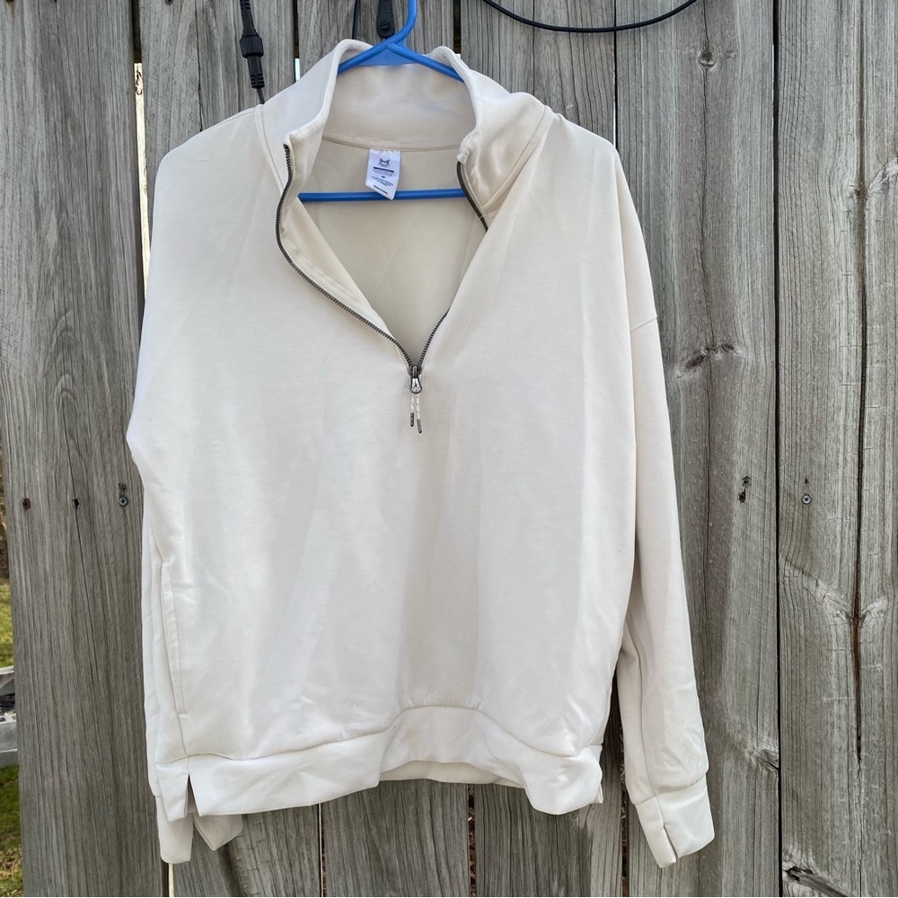 Women's Cream Half-Zip Sweater‎